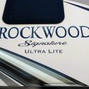 2019 ROCKWOOD SIGNATURE ULTRA LITE