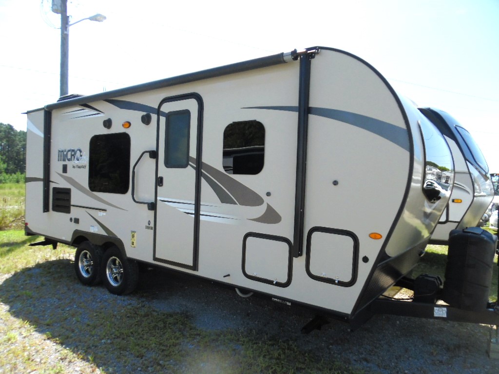 You are currently viewing 2019 FOREST RIVER FLAGSTAFF MICRO LITE