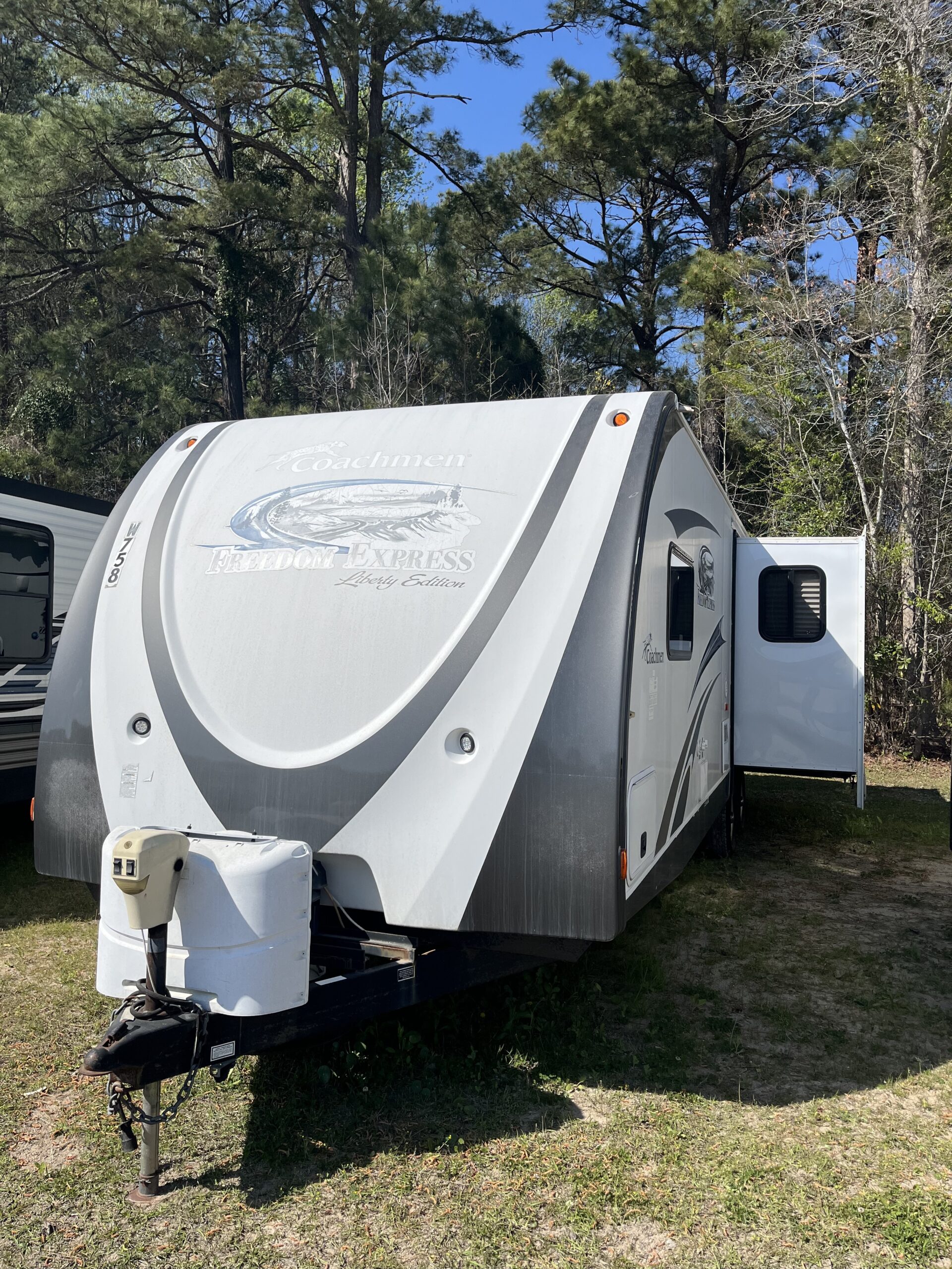 You are currently viewing 2013 Coachman Freedom Express