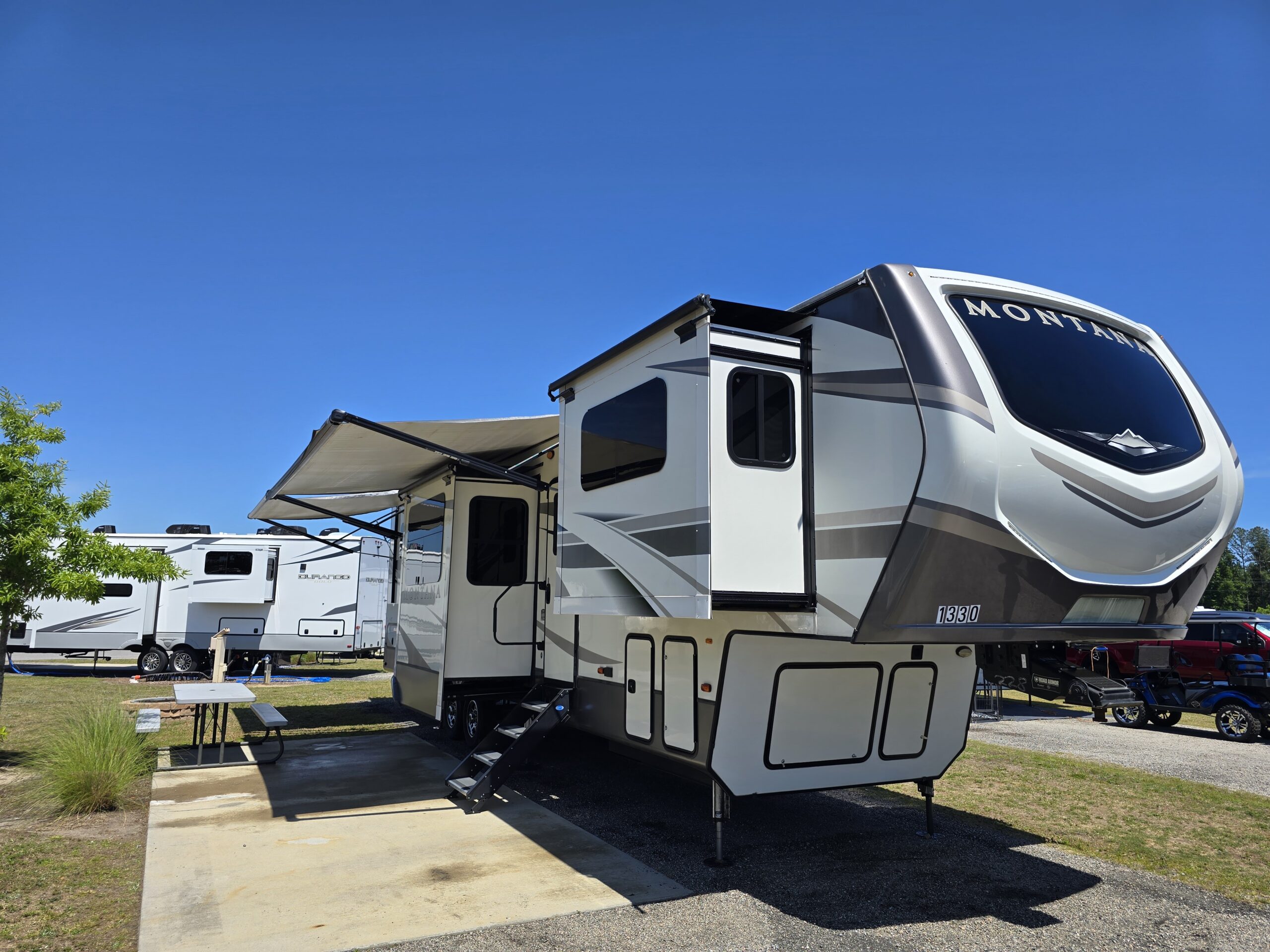 You are currently viewing 2020 Keystone Montana 3716FL