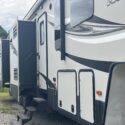 2016 Keystone Montana High Country 362RD 2016 Keystone Montana High Country 362RD